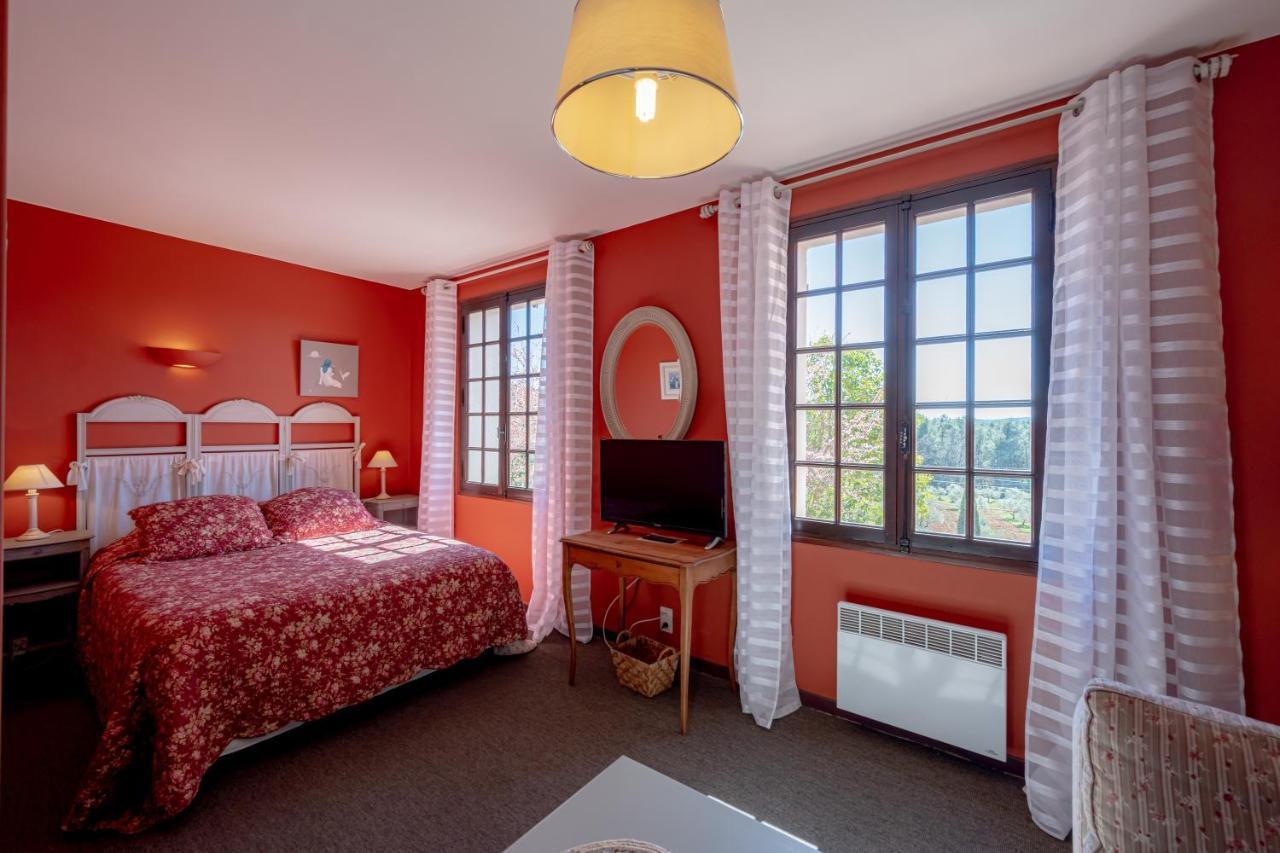 La Maison Du Rouge Gorge - Charmante Maison Climatisee Avec Piscine Pontevès Kültér fotó