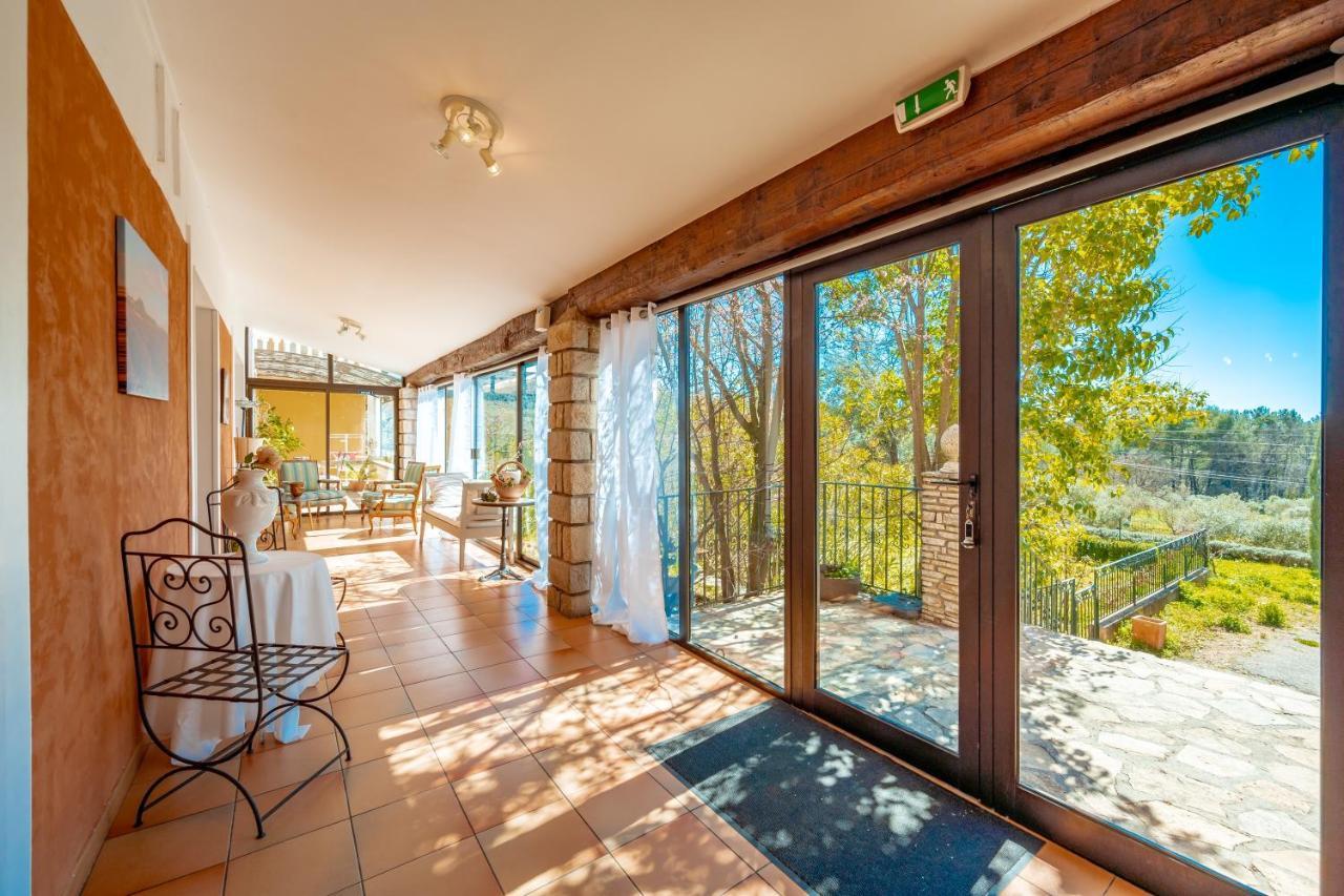 La Maison Du Rouge Gorge - Charmante Maison Climatisee Avec Piscine Pontevès Kültér fotó