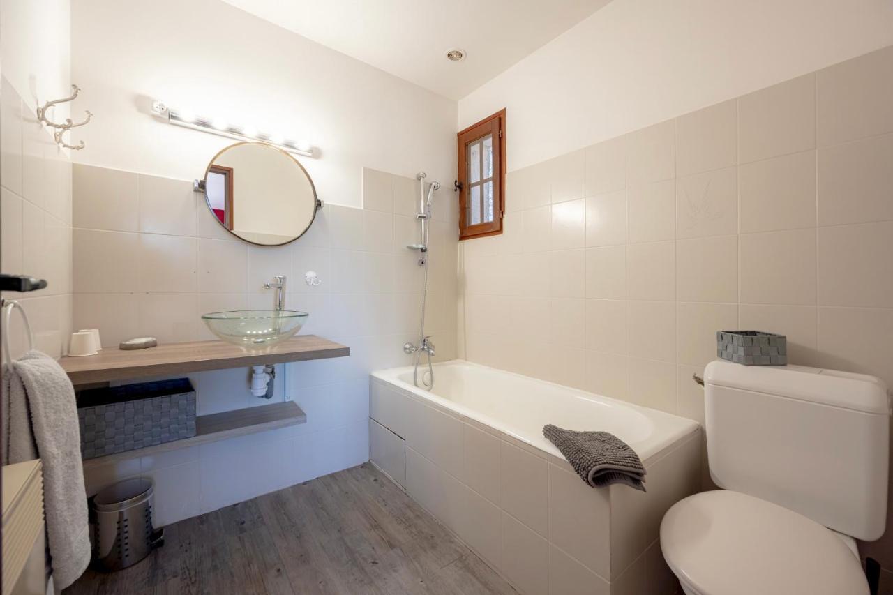 La Maison Du Rouge Gorge - Charmante Maison Climatisee Avec Piscine Pontevès Kültér fotó